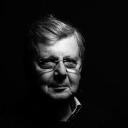 Peter Howell uses 1 Countryman product