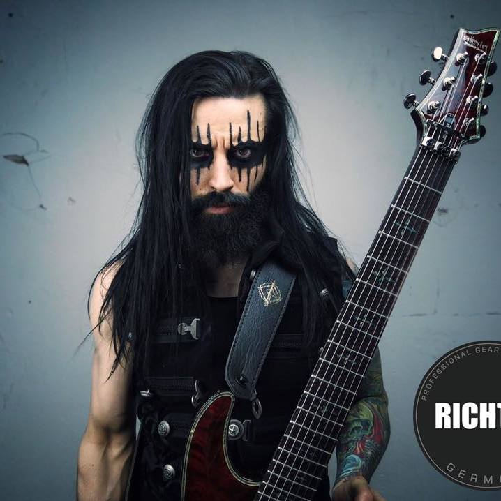 Rikard Ekberg, Eleine Singer & Guitarist Gear | Equipboard®