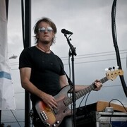 Duncan Coutts uses 4 Lectrosonics products