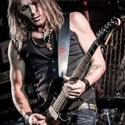 Soren Andersen uses 1 Lunastone product