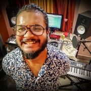 Dj AYnik / AYNIK MUSIC uses 1 HP product