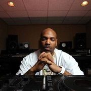 Dj Toomp, member of P$C