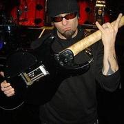 Mike Stone uses 2 Samson products
