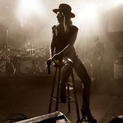 ZZ Ward