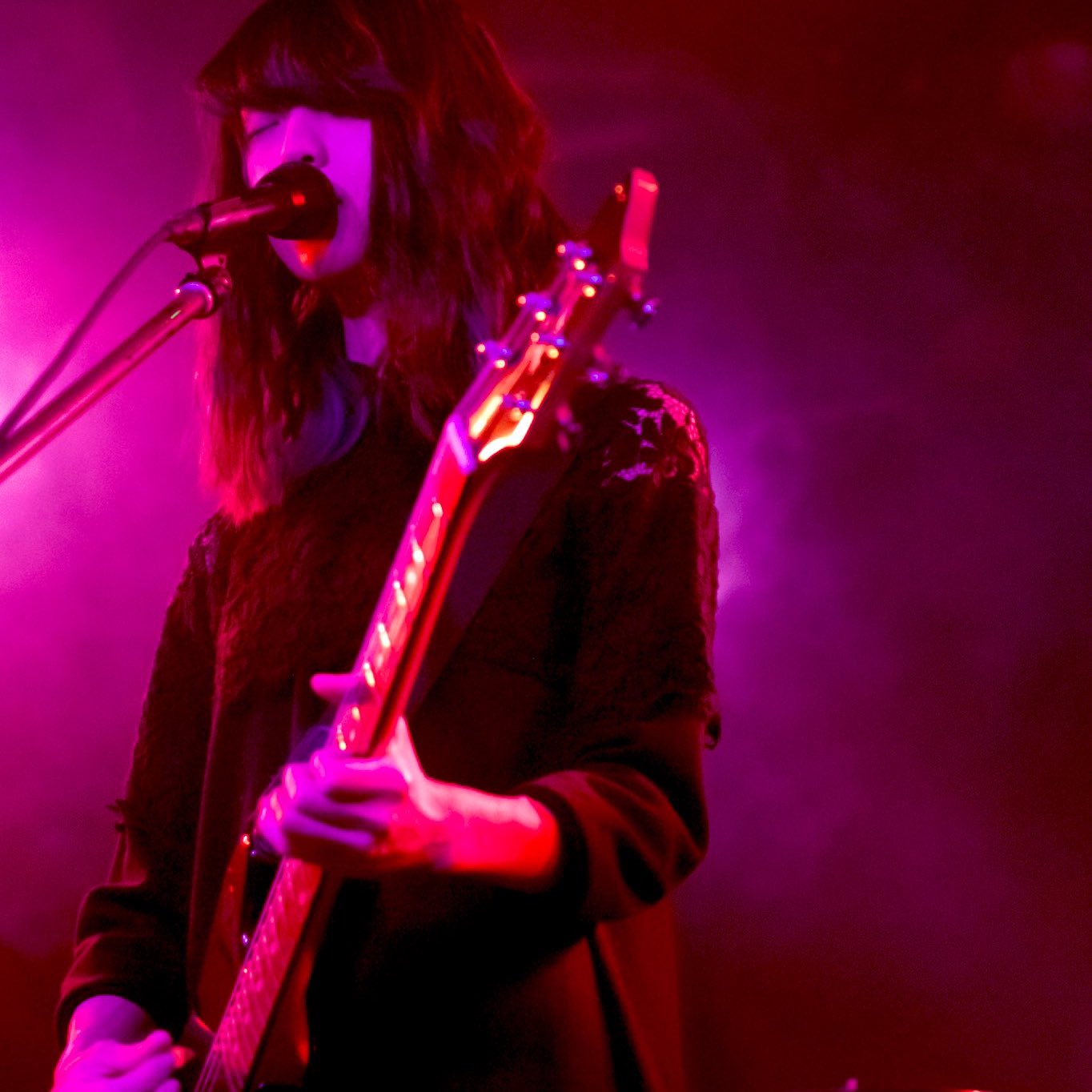 Shoko Inoue, sphere Singer & Guitarist Gear | Equipboard
