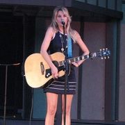 Elizabeth Cook