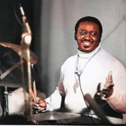 Bernard “Pretty” Purdie uses 1 Canopus product