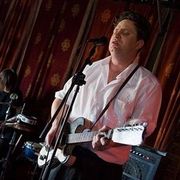 Dexter Romweber uses 3 Silvertone products