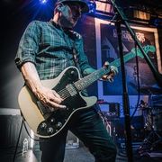 Mark McMillon uses 2 Framus products