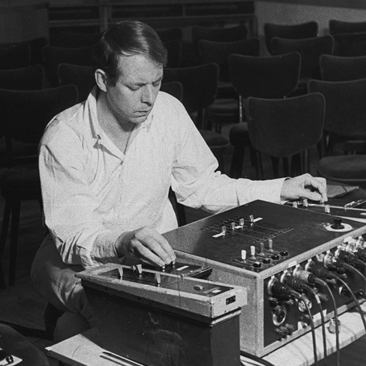 Karlheinz Stockhausen | Equipboard®