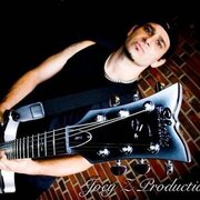 Joey Z. uses 1 Airis Effects product
