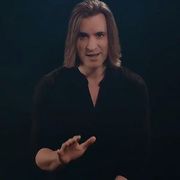 Geoff Castellucci uses 1 MXL product
