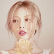 HyunA, member of 4Tomorrow