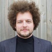 Ivo Schot uses 3 Höfner products