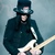 See how Mick Mars uses Teye La Perla