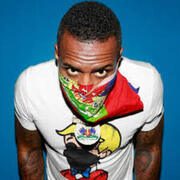 DJ Whoo Kid uses 2 Numark products
