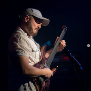 Alex Hutchings