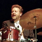 Jeff Hamilton uses 1 Canopus product