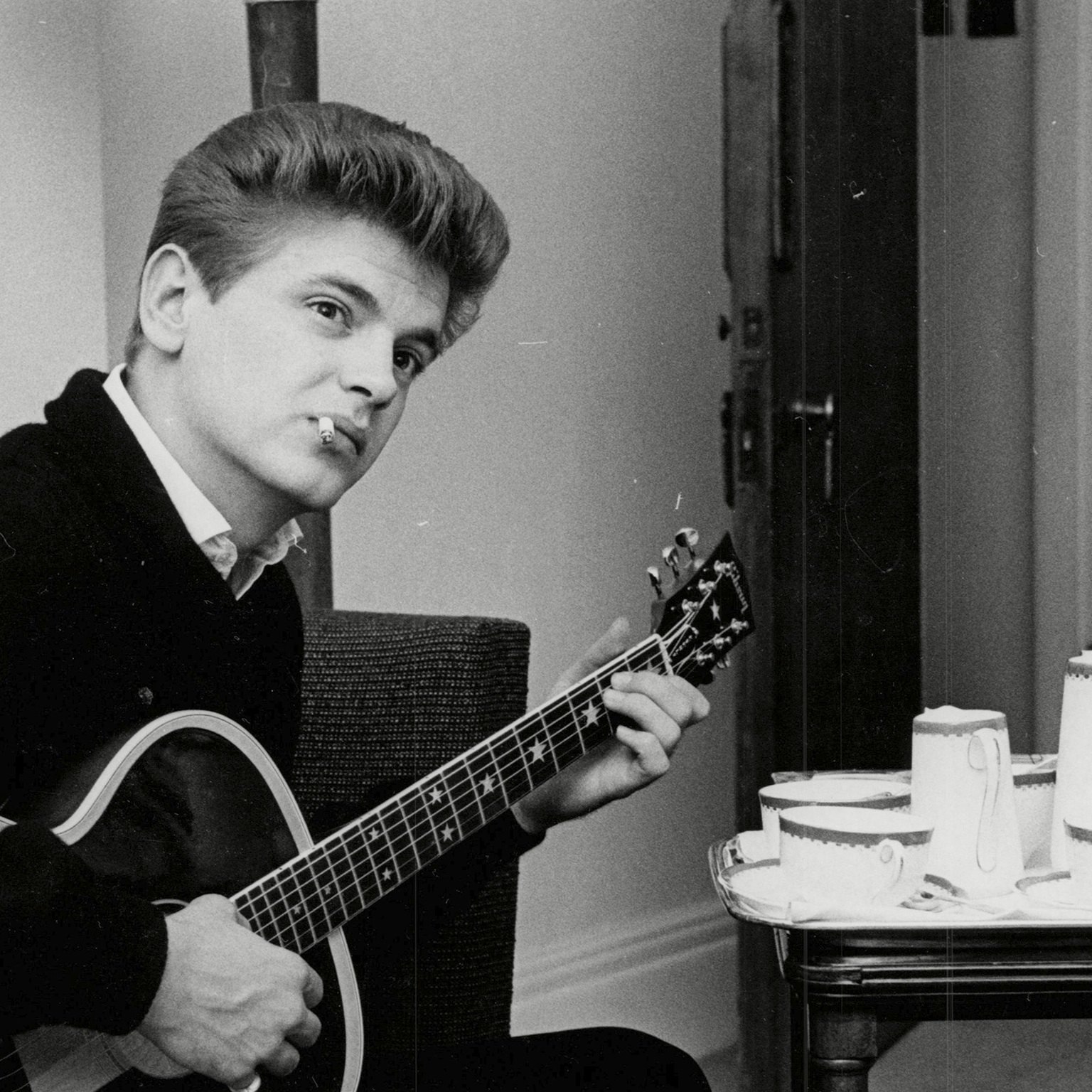 Phil Everly, The Everly Brothers Guitarist Gear | Equipboard®