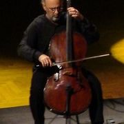 Jaques Morelenbaum