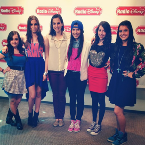 carly_the_autistic_cimorelli_fan