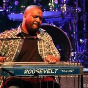 Roosevelt Collier uses 1 Fessenden product