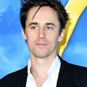 Reeve Carney