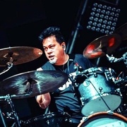 Aksan Sjuman, member of Dewa 19