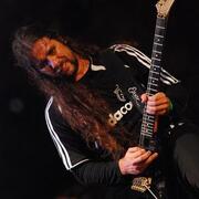 Hugo Mariutti, member of Shaman