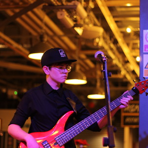 bassgreeny