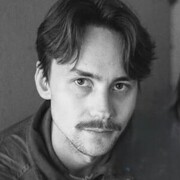 William Larsson uses 2 Slingerland products
