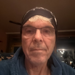 blue_wolves_man