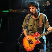 Alejandro Kurz uses 1 Singletone product