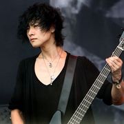 Toshiya | Equipboard