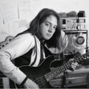 Squarepusher uses 1 Commodore product