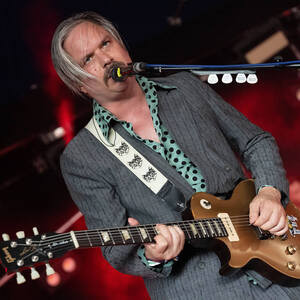 Mike Vennart
