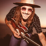 Cisco Adler, member of Jamtown