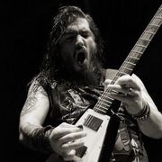 Robb Flynn uses 2 Kemper products
