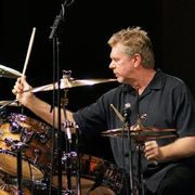 John "JR" Robinson, member of Rufus
