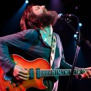 Chris Robinson uses 6 Vox products