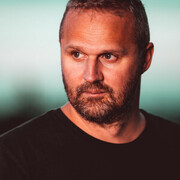 Henrik B