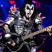 gene simmons bass rig