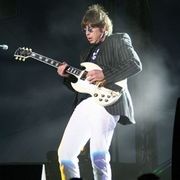 Elliot Easton uses 2 BBE products