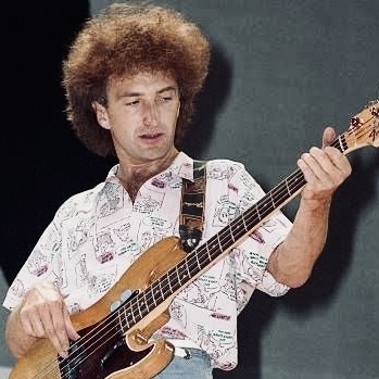 John deacon фото